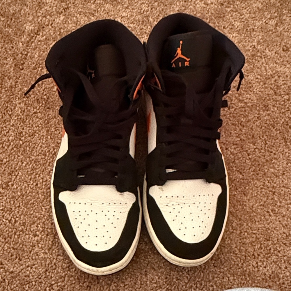 Air Jordan 1s